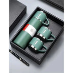 Kit Garrafa Térmica 500ml com 3 Canecas - Praticidade estilo e bebida na temperatura ideal