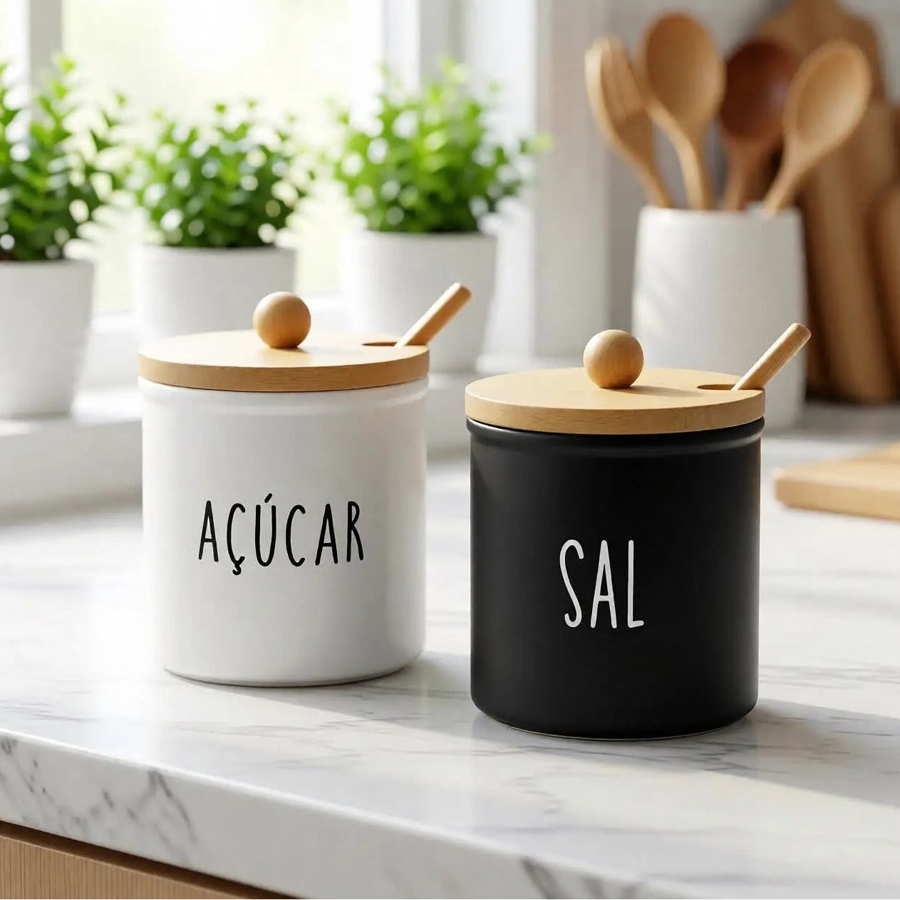 Kit Saleiro & Açucareiro 300 ml com Tampa e Colher de Bambu – Preto/Branco
