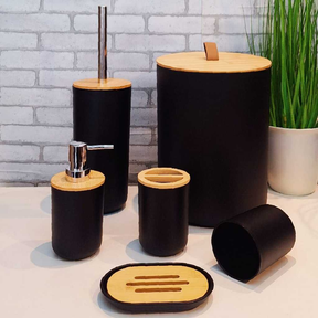 KIT BANHEIRO PRETO LAVABO detalhes em bambu lixeira com tampa de bambu lavabo escova sanitária