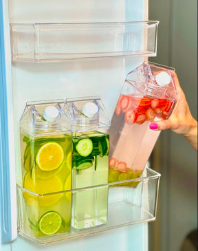 Kit 3 Garrafas de Acrílico Transparente P/ Leite Suco Bebidas My Box